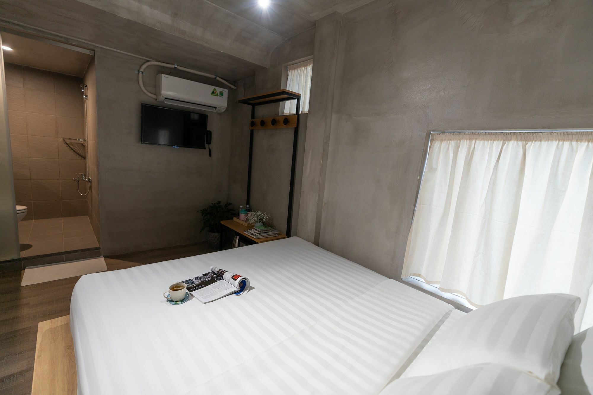 9 Hostel And Bar Thành Pho Ho Chí Minh Esterno foto