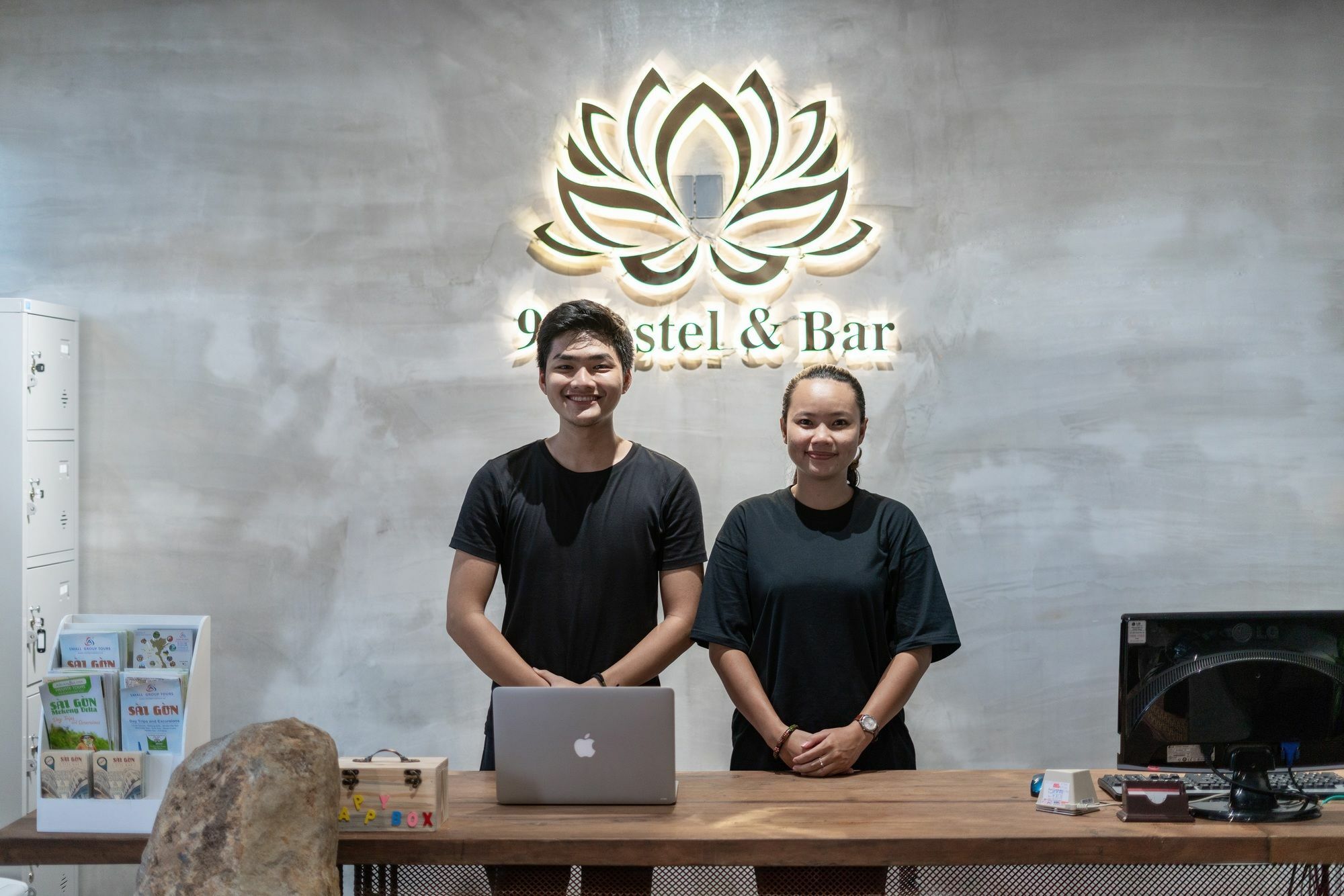 9 Hostel And Bar Thành Pho Ho Chí Minh Esterno foto