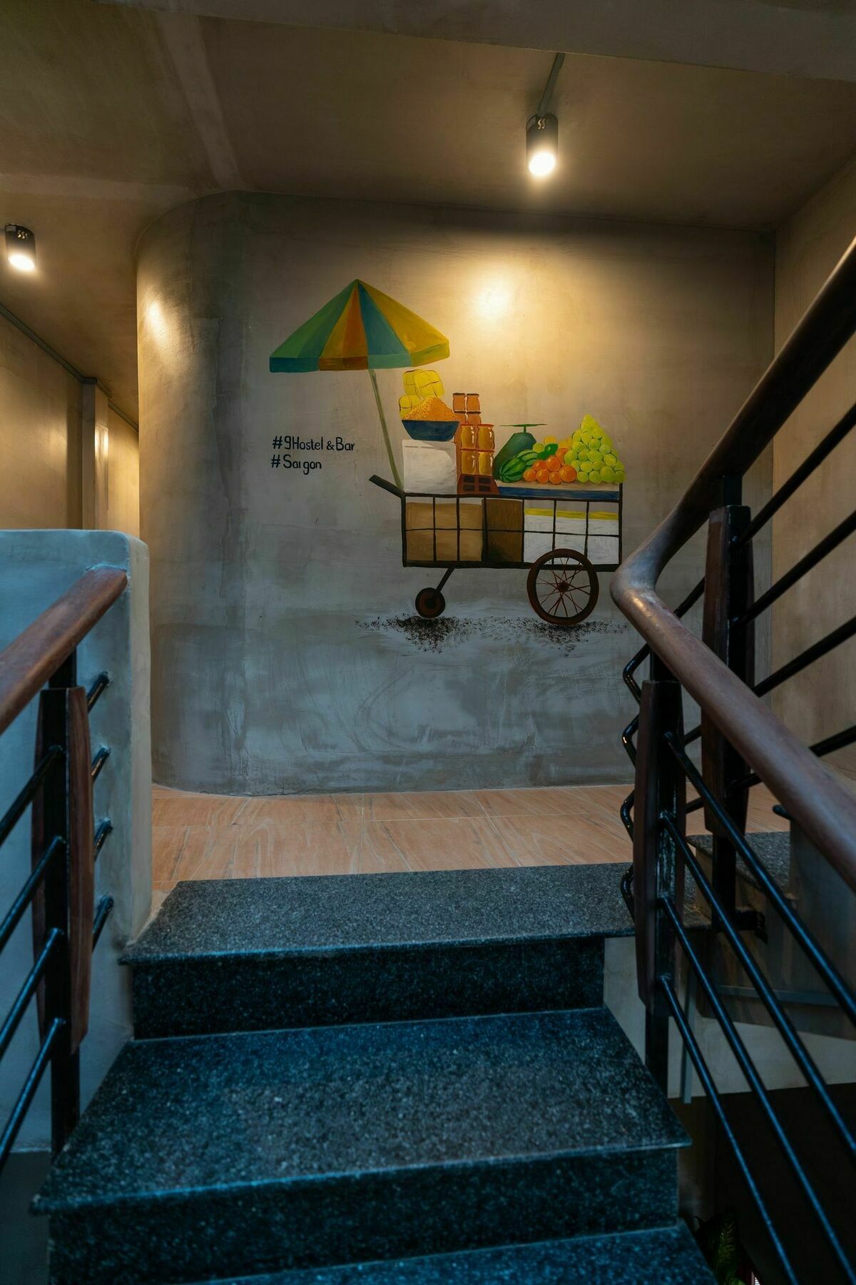 9 Hostel And Bar Thành Pho Ho Chí Minh Esterno foto